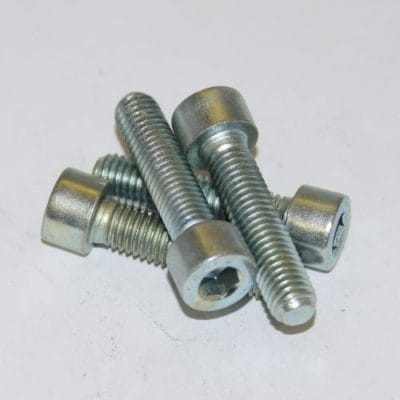 BOLT DIN 912- 8.8 M 8X 40